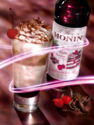MONIN Black Forest syrup ambiant